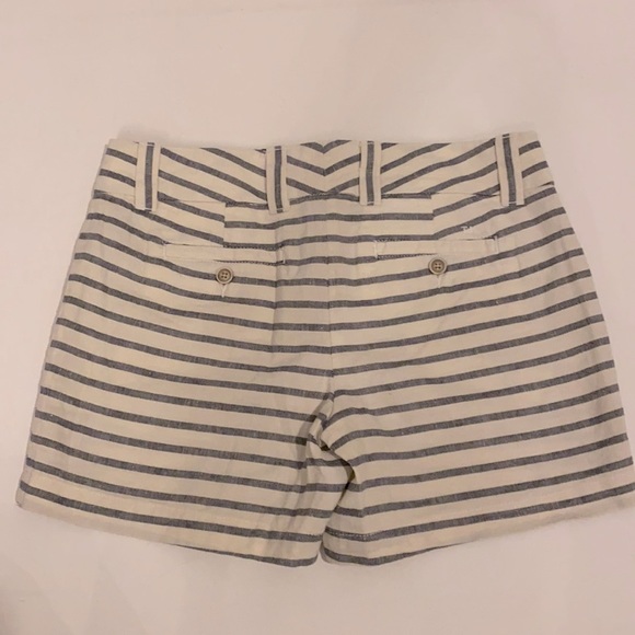 Tommy Hilfiger Striped pocket Belt Loop Shorts - Picture 2 of 4